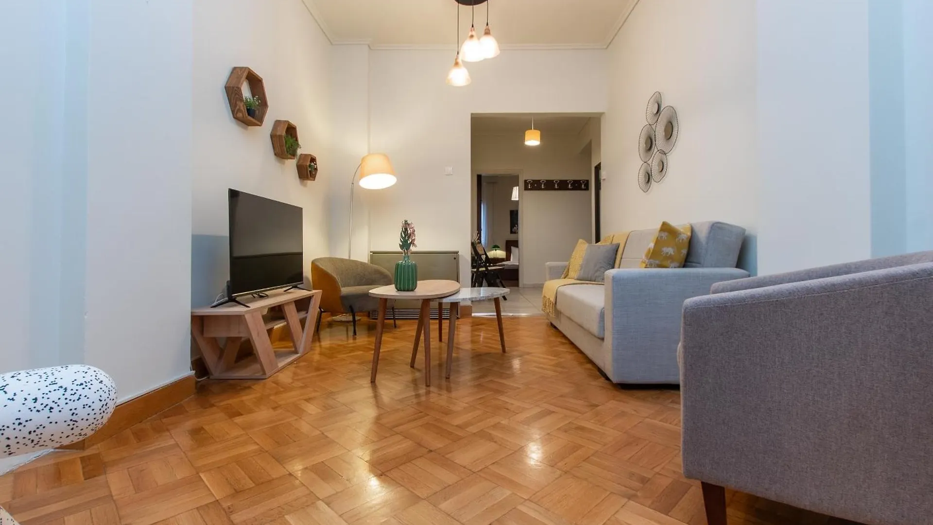 Houseloft Queen Olga Casa Thessaloniki Apartment